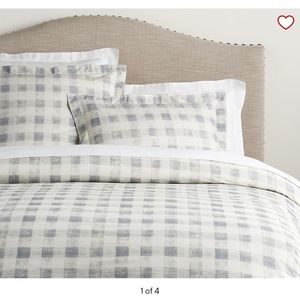 Beautiful Pottery Barn Gray Check Duvet & 4 Shams!